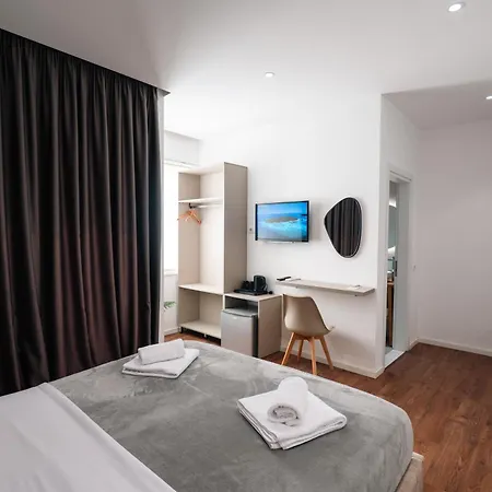 Andrea Boutique Hotel 3*
